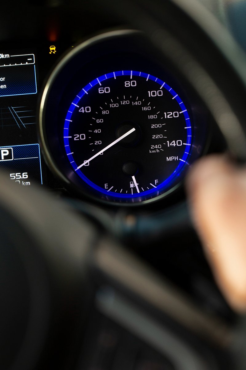 Automobile